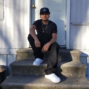 Meet your Posher, Marcos